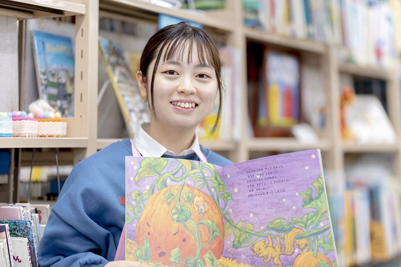 認定絵本士養成講座を開講