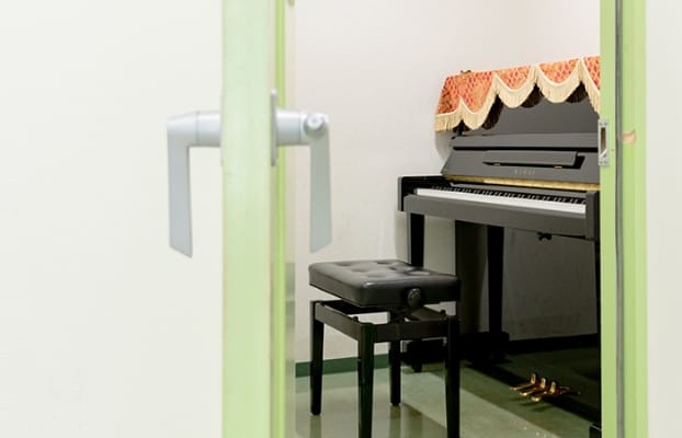 ピアノ練習室