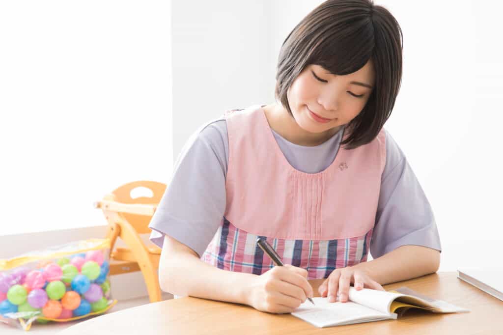 保育士の一日のスケジュール